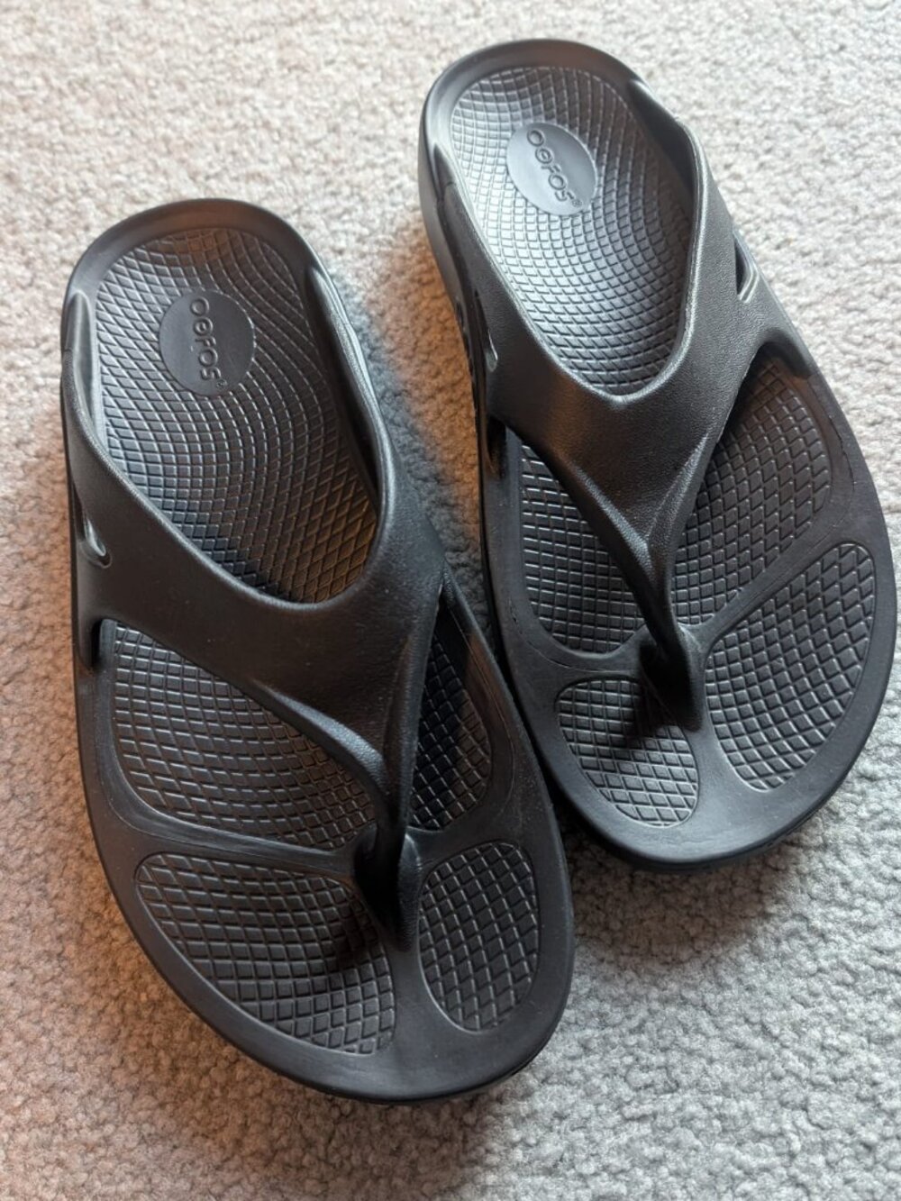 OOFOS Women's Originals Recovery Sandals sz 9